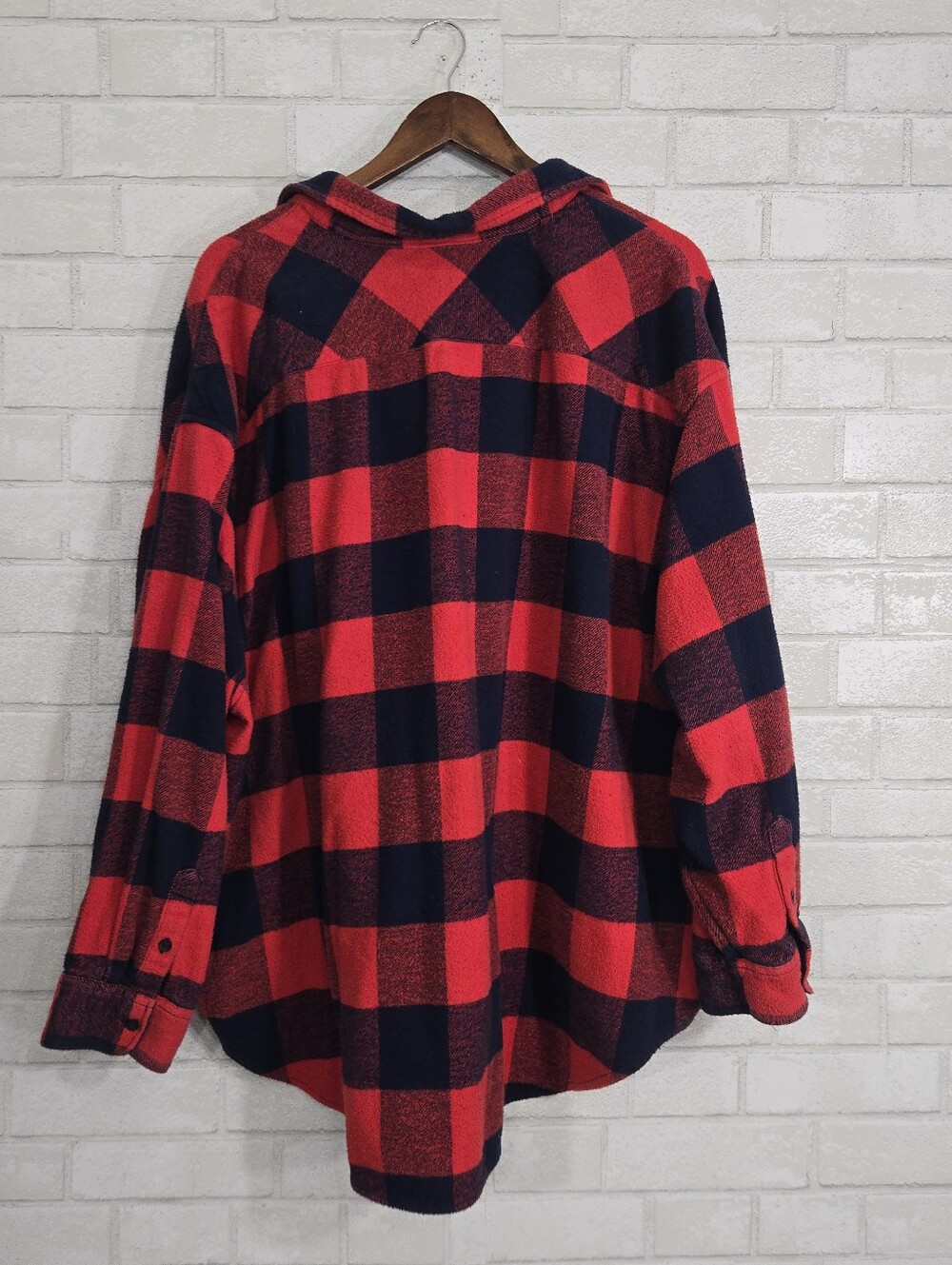 aerie have flannel print Shacket top - Picture 15 of 15